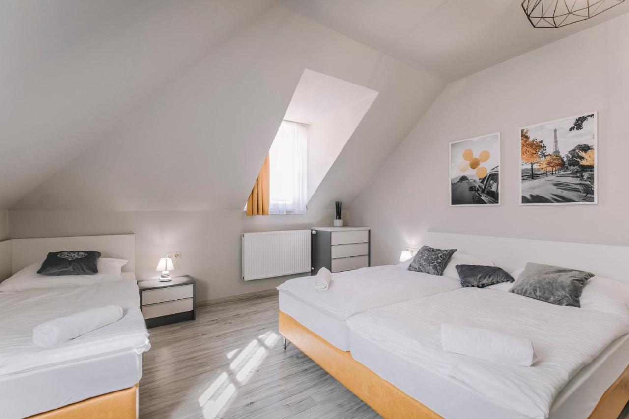 Soho Apartmanhaz Győr Eksteriør billede