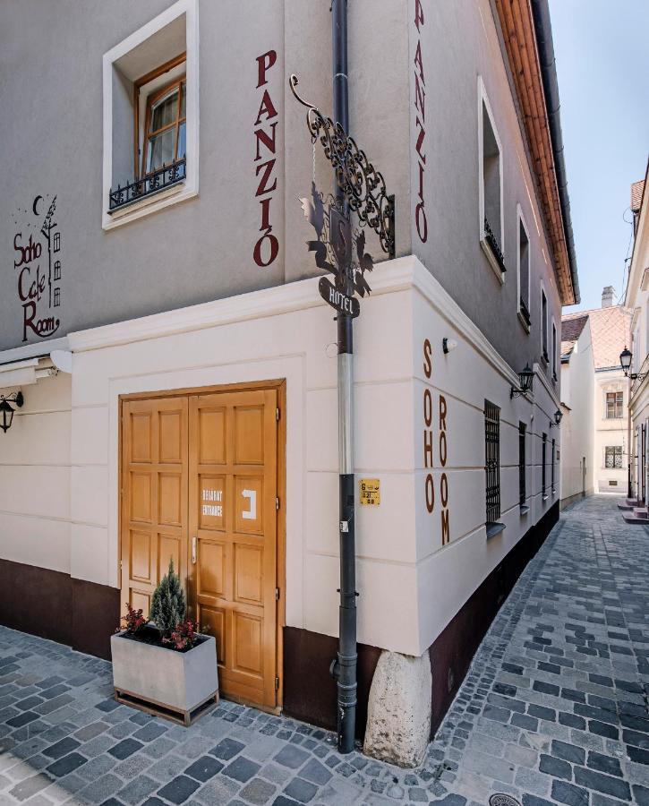 Soho Apartmanhaz Győr Eksteriør billede
