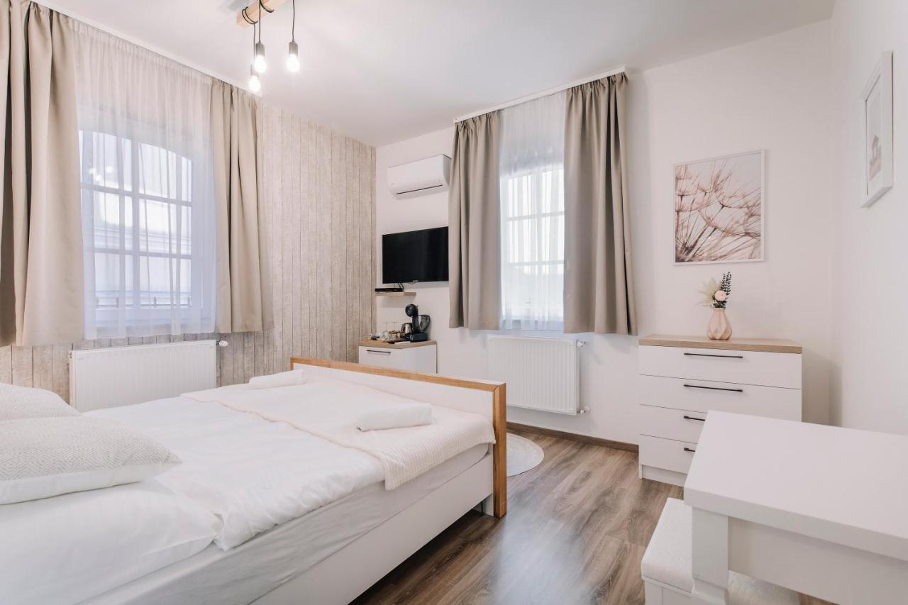 Soho Apartmanhaz Győr Eksteriør billede