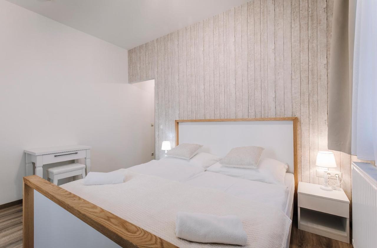 Soho Apartmanhaz Győr Eksteriør billede